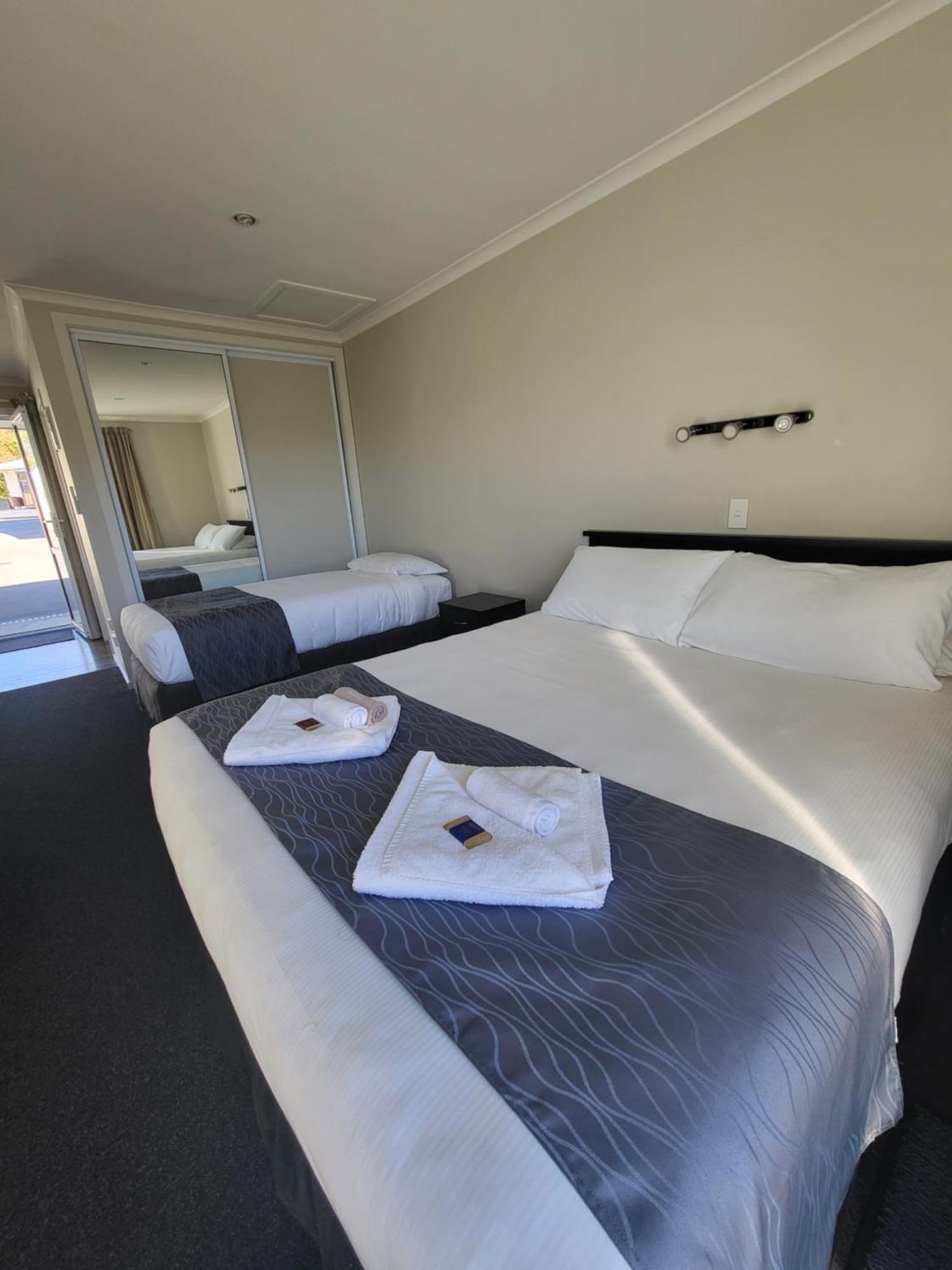 Ferrylink Motel Picton Eksteriør billede
